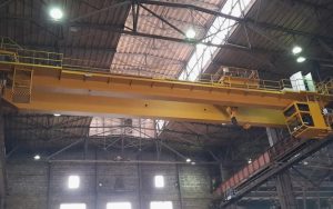 Как выбрать мостовой кран для цеха или склада: рекомендации экспертов