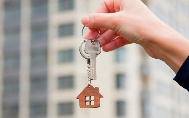 Льготная ипотека для участников СВО и их семей: как совместить военную ипотеку, семейную и стандартную господдержку