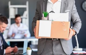 Когда болезнь ставит крест на карьере: нюансы увольнения по медицинским показаниям